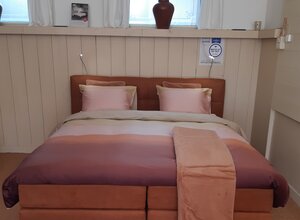 boxspring Ninety.jpg